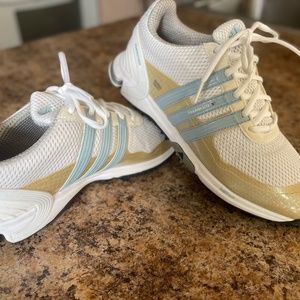 Adidas Women’s Golf Shoes 9.5 M Formotion Advanced Traxion Tech White/Gold